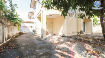 *****บ้านเดี่ยวมือสอง ม.ดิสคอฟเวอรี่เพลส รังสิต-นครนายก บ้านเดี่ยวหลังมุม บรรยากาศร่มรื่น น่าอยู่ บนเนื้อที่ 56.3 ตร.ว. 3 ห้องนอน 2 ห้องน้ำ 2 ที่จอดรถ พร้อมเข้าอยู่ได้เลย บนทำเลที่เชื่อมต่อถนนรังสิต-นครนายก, คลอง4 ใกล้ห้างสรรพสินค้าฟิวเจอร์พาร์ครังสิต